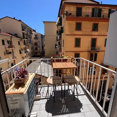 Апартаменты Little House 5 Terre Специя Экстерьер фото